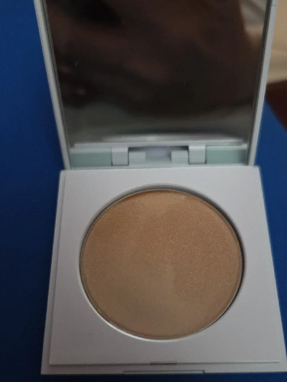 Blush-GlowBack Lucent Light Highlighter-Just Like Heaven (Creamy Champagne) NWOT